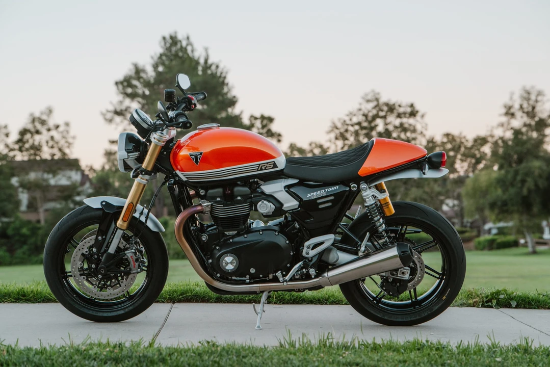 2025 Triumph Speed Twin 1200 - Image 5 of 31
