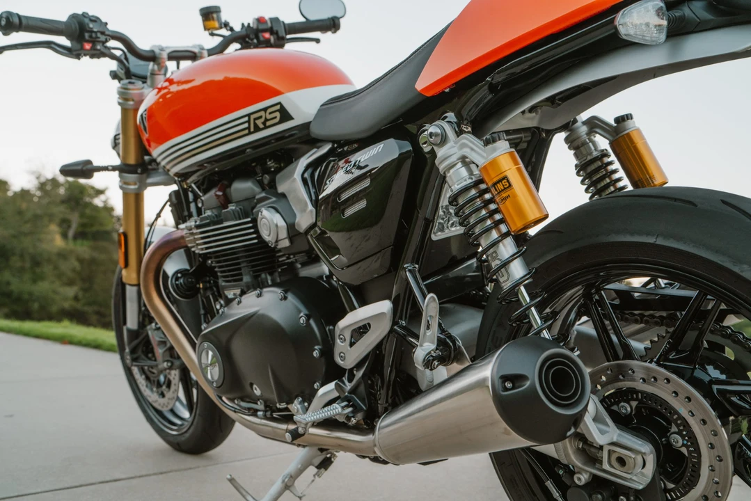 2025 Triumph Speed Twin 1200 - Image 19 of 31