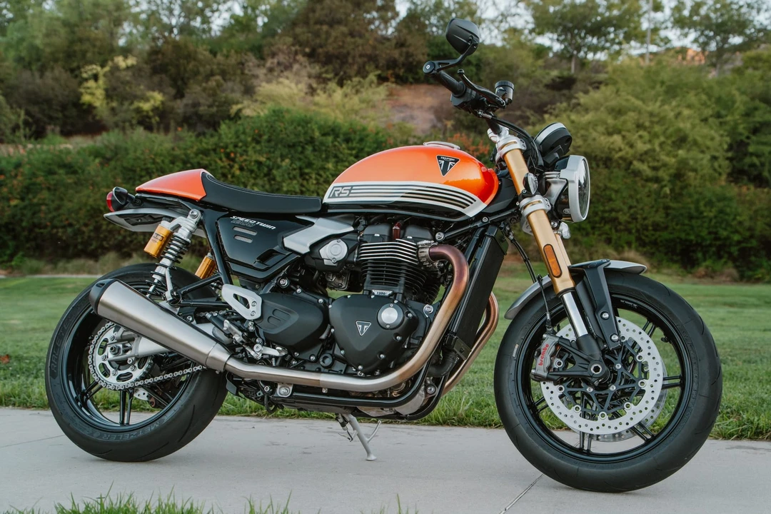 2025 Triumph Speed Twin 1200 - Image 9 of 31
