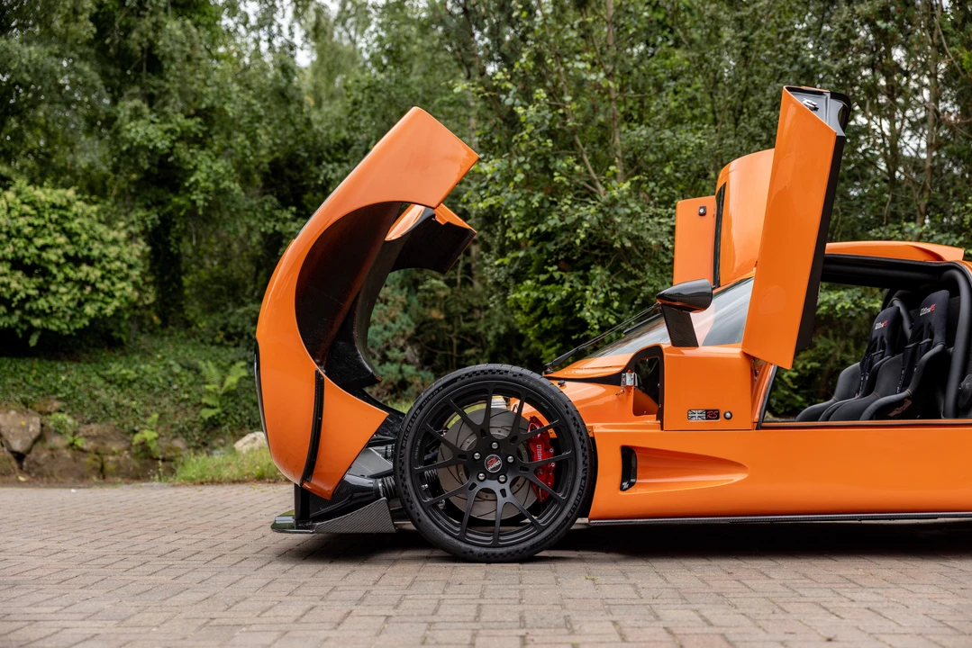 2025 Ultima GTR - Image 20 of 31