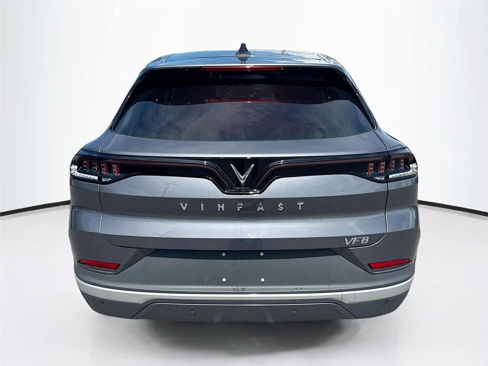 2025 VinFast VF8 - Image 6 of 21
