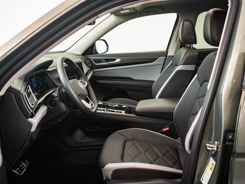 2025 Volkswagen Atlas - Image 21 of 21