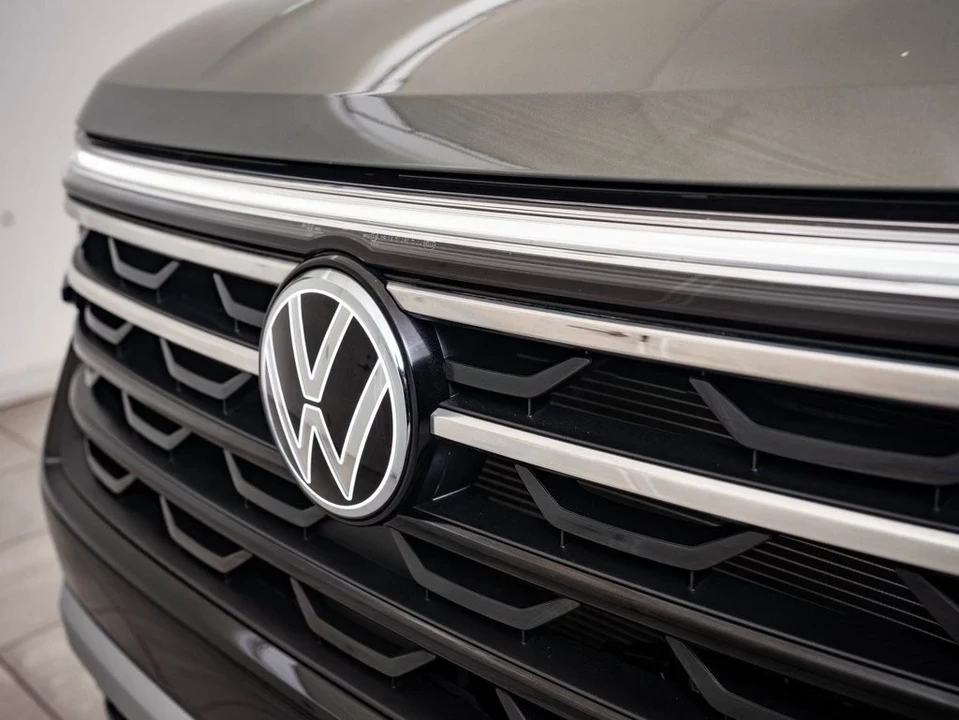 2025 Volkswagen Atlas - Image 3 of 21