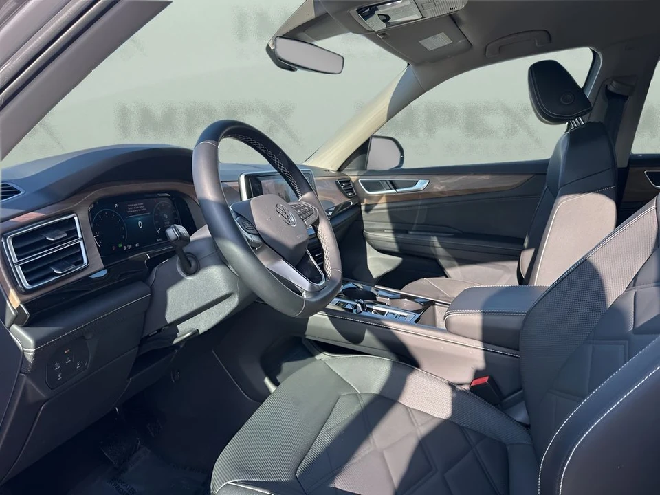 2025 Volkswagen Atlas - Image 9 of 12