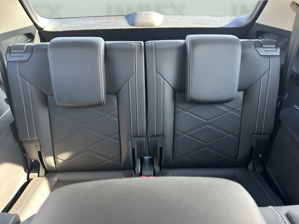 2025 Volkswagen Atlas - Image 12 of 12