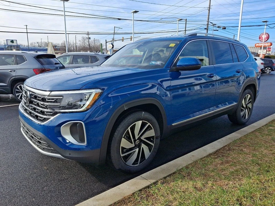 2025 Volkswagen Atlas - Image 3 of 12