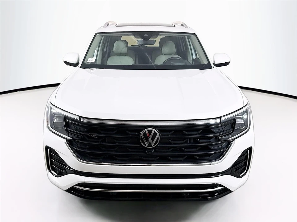 2025 Volkswagen Atlas - Image 2 of 14