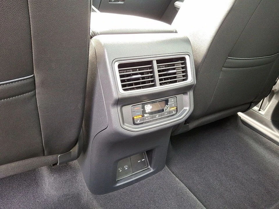 2025 Volkswagen Atlas - Image 12 of 12