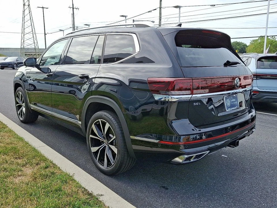 2025 Volkswagen Atlas - Image 4 of 12