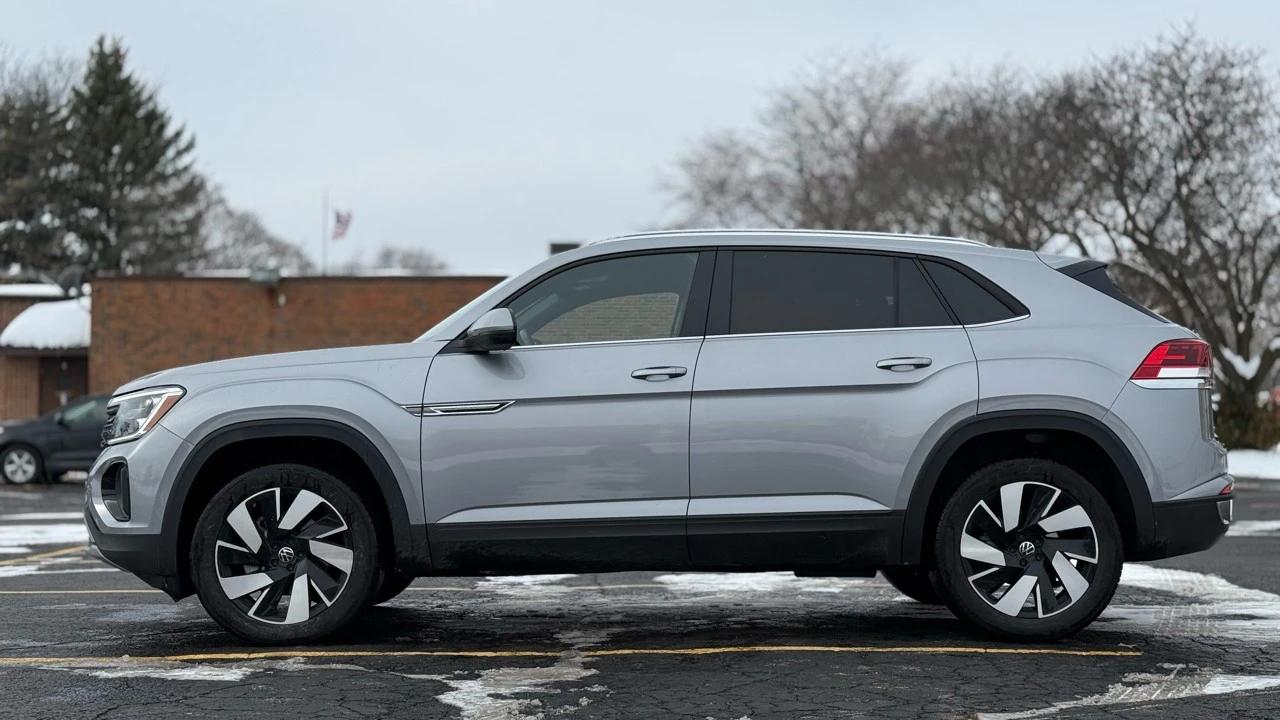 2025 Volkswagen Atlas - Image 4 of 21