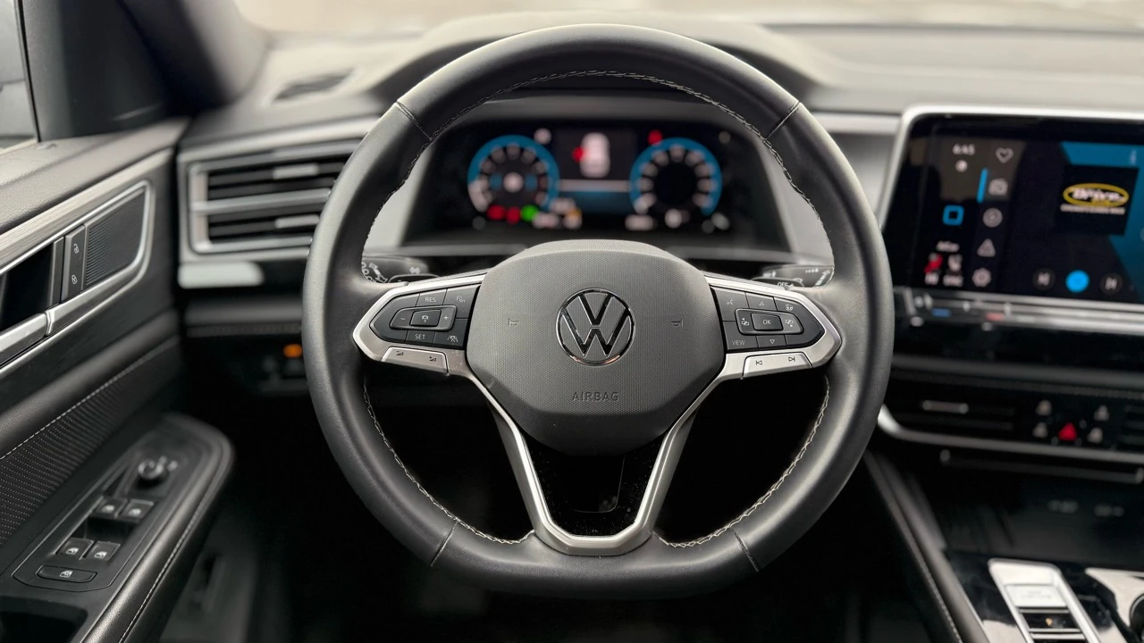 2025 Volkswagen Atlas - Image 14 of 21