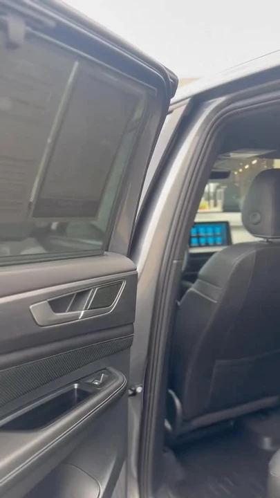 2025 Volkswagen Atlas - Image 10 of 10