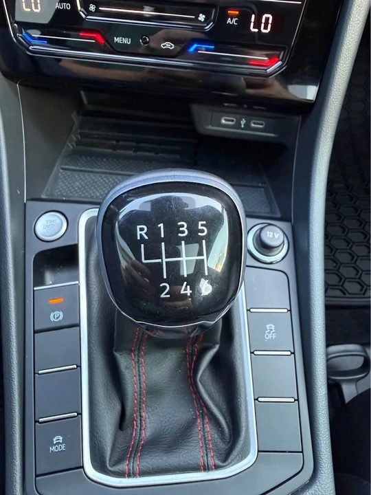 2025 Volkswagen A7 Jetta - Image 13 of 20