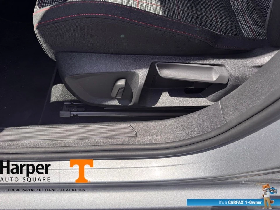 2025 Volkswagen GTI Mk8 - Image 18 of 20