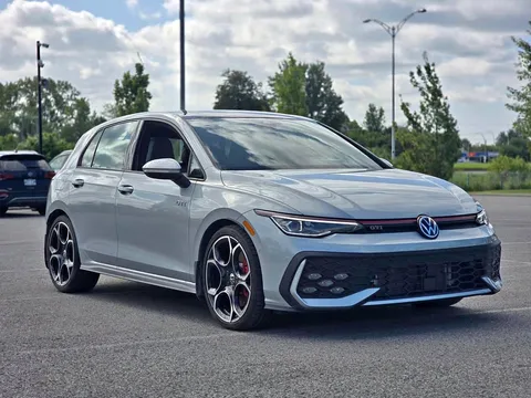 2025 Volkswagen Golf GTI Autobahn DSG