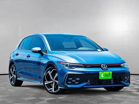 2025 Volkswagen Golf GTI SE