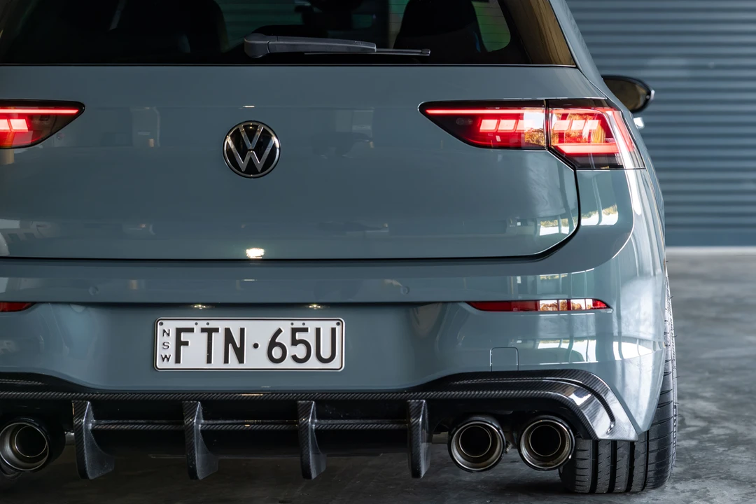 2025 Volkswagen Golf R Mk8 - Image 31 of 31