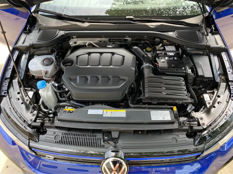 2025 Volkswagen Golf R Mk8 - Image 9 of 12