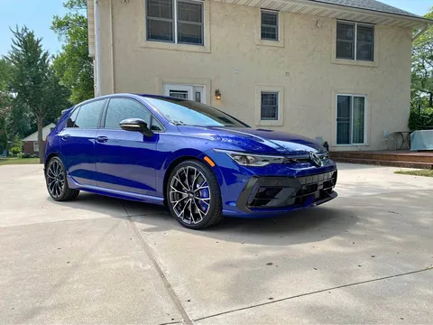 2025 Volkswagen Golf R 4Motion Hatchback Sedan 4D
