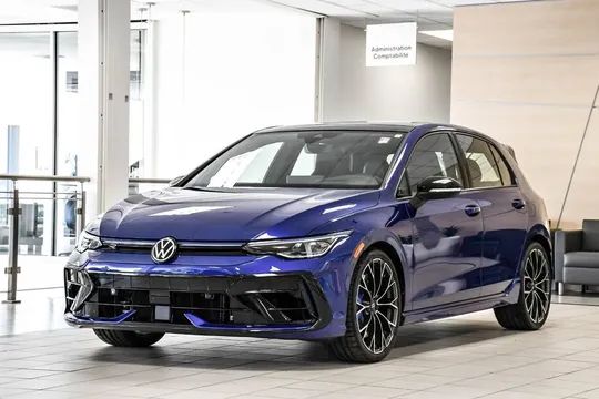 2025 Volkswagen Golf R Awd | Toit Ouvrant | Auto | Harman Kardon | Nav |