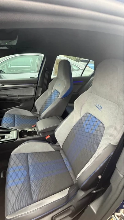 2025 Volkswagen Golf R Mk8 - Image 6 of 7