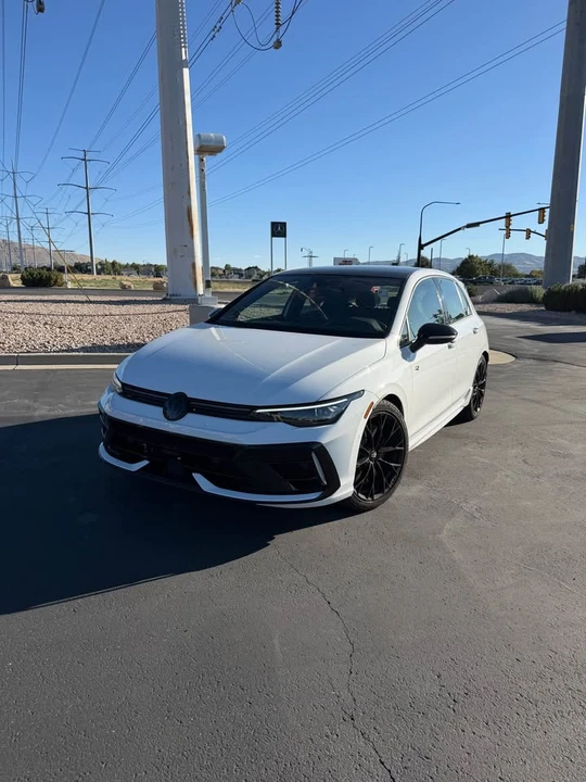 2025 Volkswagen Golf R Mk8 - Image 11 of 11