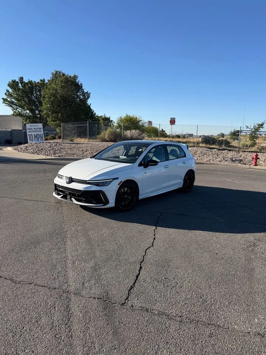 2025 Volkswagen Golf R Mk8 - Image 6 of 11