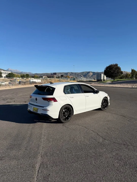 2025 Volkswagen Golf R Mk8 - Image 4 of 11