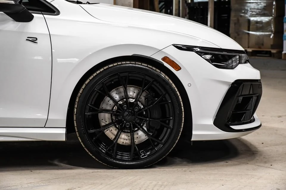 2025 Volkswagen Golf R Mk8 - Image 9 of 20