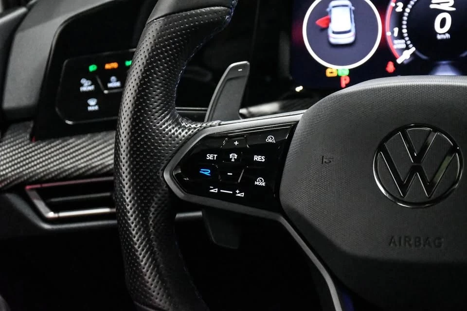 2025 Volkswagen Golf R Mk8 - Image 19 of 20