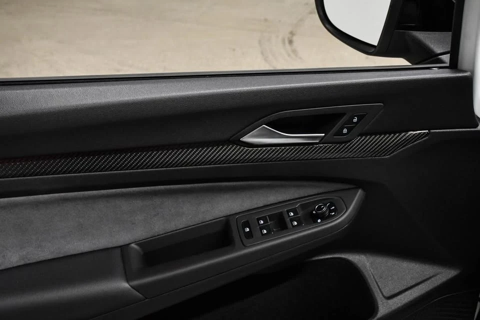 2025 Volkswagen Golf R Mk8 - Image 16 of 20