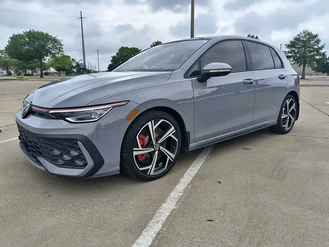 2025 Volkswagen Golf GTI SE