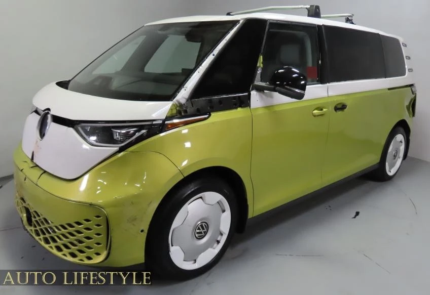 2025 Volkswagen - Image 2 of 21