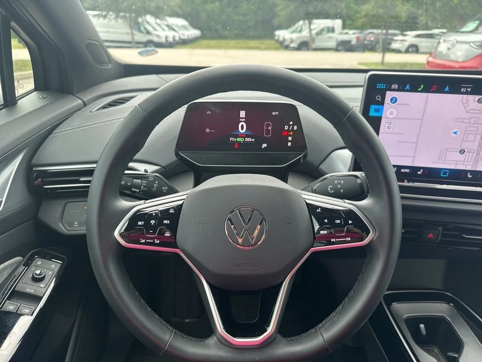 2025 Volkswagen ID.4 - Image 12 of 12