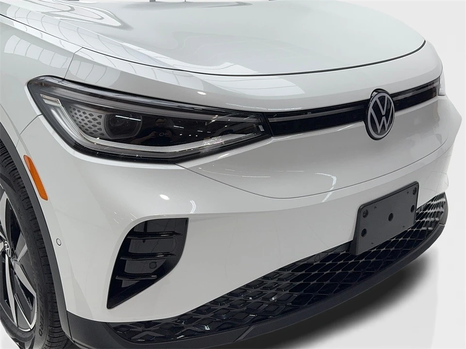 2025 Volkswagen ID.4 - Image 3 of 12