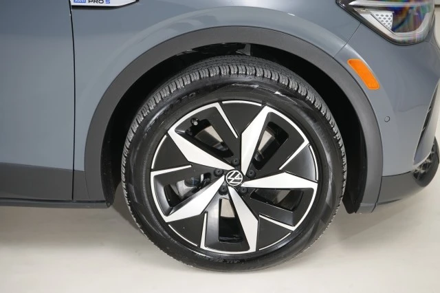 2025 Volkswagen ID.4 - Image 19 of 21