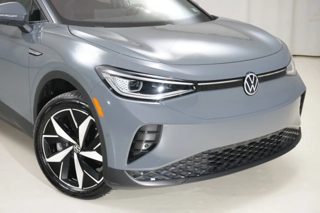 2025 Volkswagen ID.4 - Image 7 of 21