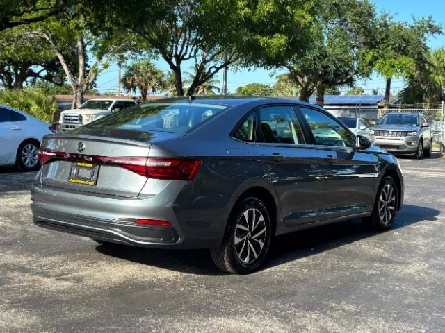 2025 Volkswagen A7 Jetta - Image 5 of 20