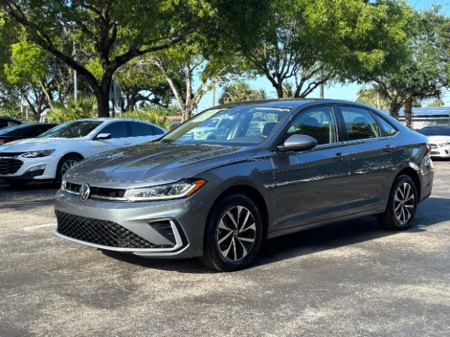 2025 Volkswagen A7 Jetta - Image 2 of 20
