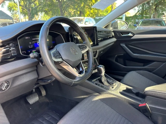 2025 Volkswagen A7 Jetta - Image 18 of 20