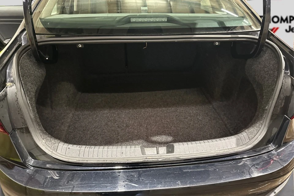 2025 Volkswagen A7 Jetta - Image 10 of 20