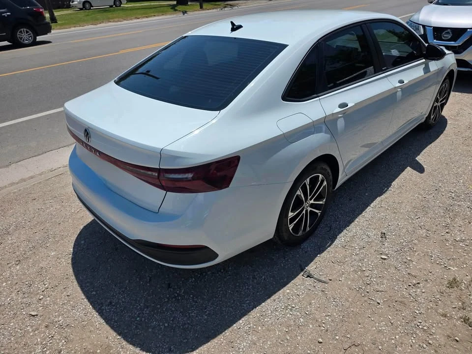 2025 Volkswagen A7 Jetta - Image 3 of 14