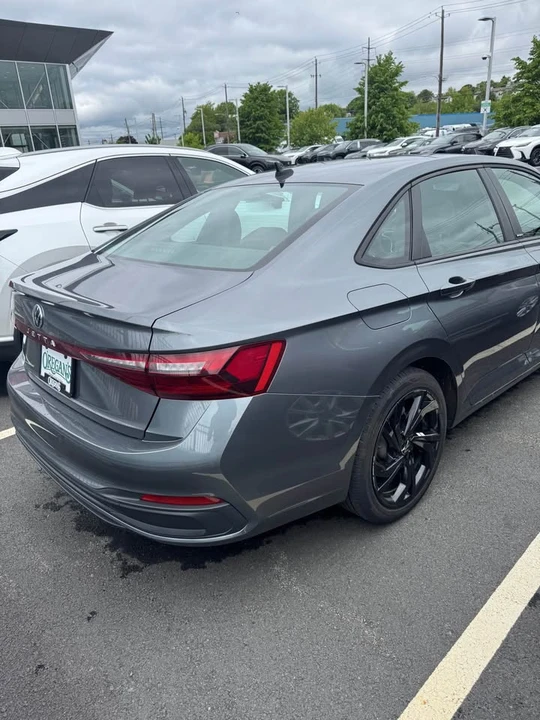 2025 Volkswagen A7 Jetta - Image 4 of 6