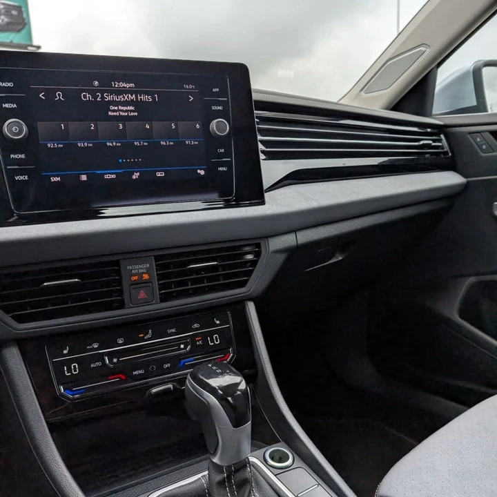 2025 Volkswagen A7 Jetta - Image 13 of 14