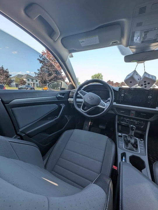 2025 Volkswagen A7 Jetta - Image 4 of 7