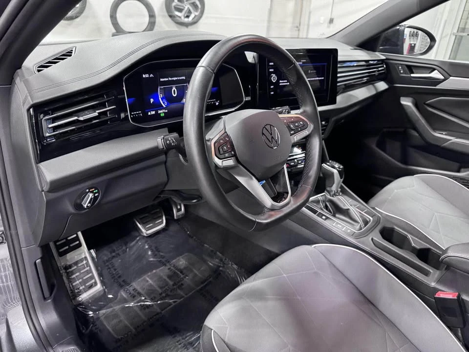 2025 Volkswagen A7 Jetta - Image 16 of 20