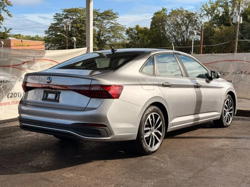 2025 Volkswagen A7 Jetta - Image 11 of 12