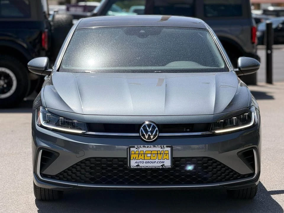 2025 Volkswagen A7 Jetta - Image 2 of 9