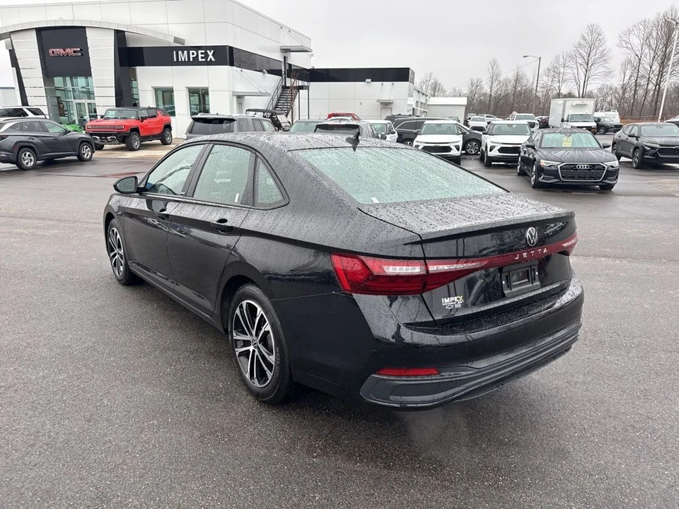 2025 Volkswagen A7 Jetta - Image 3 of 12