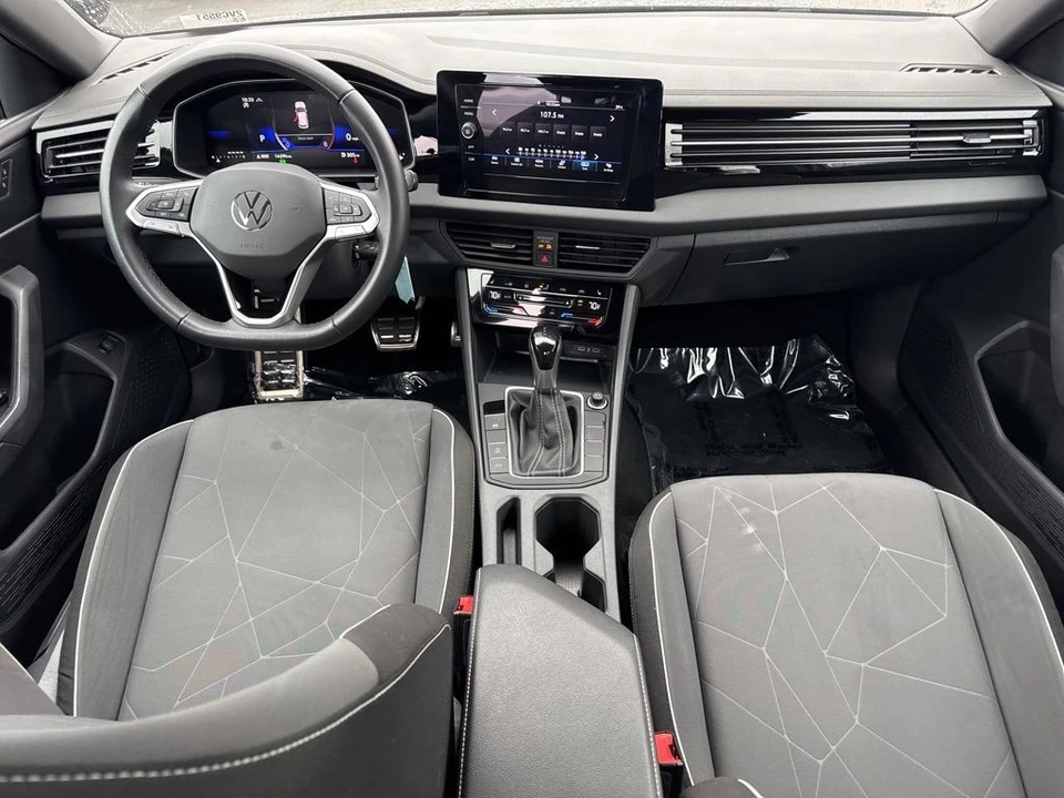 2025 Volkswagen A7 Jetta - Image 11 of 12